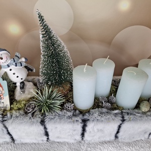 Adventi asztaldísz hóemberrel, Karácsony, Karácsonyi lakásdekoráció, Karácsonyi lakásdíszek, Virágkötés, MESKA