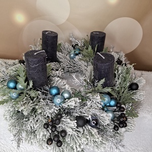 Adventi koszorú fekete gyertyával - karácsony - karácsonyi lakásdekoráció - karácsonyi lakásdíszek - Meska.hu