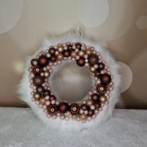 Adventi kopogtató Gömbökkel, Karácsony, Karácsonyi lakásdekoráció, Karácsonyi ajtódíszek, Virágkötés, MESKA