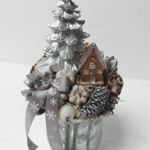 Fenyőfa házikóval karácsonyi dísz - karácsony - karácsonyi lakásdekoráció - ünnepi asztaldekoráció - Meska.hu