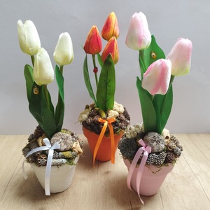 Tulipános tavaszi asztaldísz - otthon & életmód - dekoráció - asztal és polc dekoráció - asztaldísz - Meska.hu