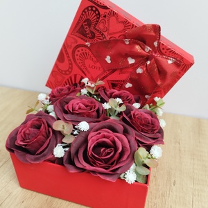 Valentin napi virágdoboz  - otthon & életmód - virágdekoráció - virágok - virágbox - Meska.hu