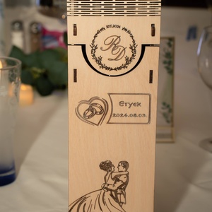 Egyedi boros doboz - szülőköszöntő ajándék - esküvő - emlék & ajándék - szülőköszöntő ajándék - Meska.hu