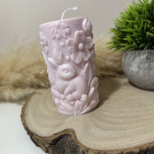Húsvéti Nyuszis Dekor Henger Gyertya - Púder Rózsaszín - Meska.hu