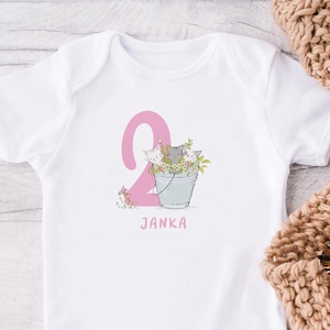 Egyedi névre szóló, születésnapi cicás baba body ajándék, Ruha & Divat, Babaruha & Gyerekruha, Body, Fotó, grafika, rajz, illusztráció, MESKA