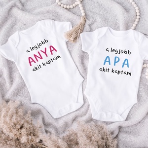 Legjobb anya, apa vicces anyák, apák napi baba body, ajándék - Meska.hu