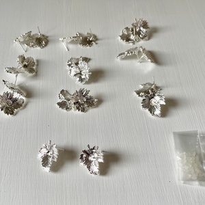 Kiárusítás! Fülbevaló alap szőlőleveles, ezüst - kellékek & szerszámok - ékszerkellék - fülbevaló alap - Meska.hu