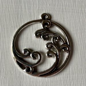 Kiárusítás, tibeti ezüst színű kör alakú, fém medál , Kellékek & szerszámok, Ékszerkellék, Charmok, Ékszerkészítés, MESKA