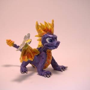 Spyro gyurma figura, Otthon & Életmód, Dekoráció, Dísztárgy, Festett tárgyak, Gyurma, MESKA