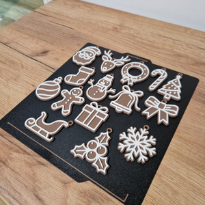 Műanyag Mézeskalács karácsonyi dísz - karácsony - karácsonyi lakásdekoráció - karácsonyfadíszek - Meska.hu