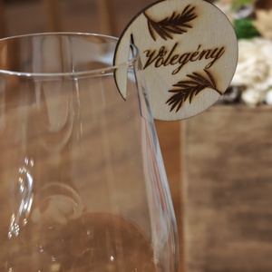 Egyedi pohár jelölő/esküvői névtábla  - esküvő - dekoráció - tábla & jelzés - Meska.hu