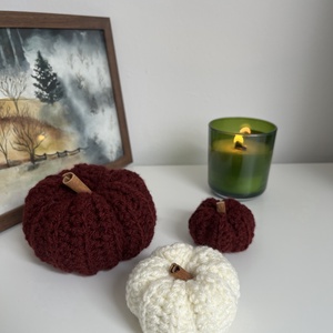 Horgolt tökök - otthon & életmód - dekoráció - halloween - halloweeni dekoráció - Meska.hu