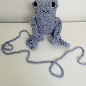 Horgolt béka - játék & sport - plüssállat & játékfigura - béka - Meska.hu