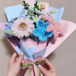 Nagy ballagási csokor - otthon & életmód - virágdekoráció - virágok - virágcsokor - Meska.hu