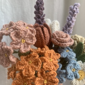 horgolt virágcsokor - otthon & életmód - dekoráció - virágdísz és tartó - csokor & virágdísz - Meska.hu