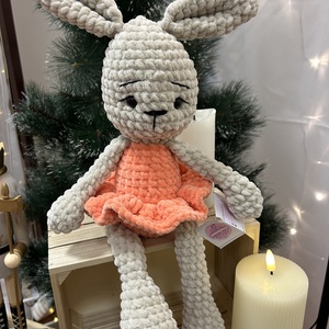 Horgolt nyuszi szoknyában, Játék & Sport, Plüssállat & Játékfigura, Nyuszi, Horgolás, Varrás, MESKA