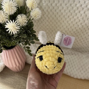Horgolt méhecske, Játék & Sport, Plüssállat & Játékfigura, Más figura, Horgolás, Varrás, MESKA