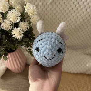 Horgolt méhecske( kék-szürke), Játék & Sport, Plüssállat & Játékfigura, Más figura, Horgolás, Varrás, MESKA