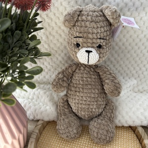 Horgolt maci  (beige), Játék & Sport, Plüssállat & Játékfigura, Maci, Horgolás, Varrás, MESKA