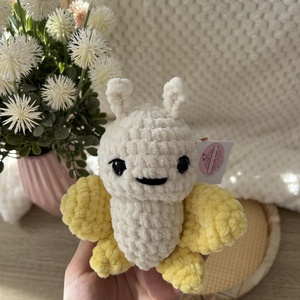 Horgolt pillangó ( sárga), Játék & Sport, Plüssállat & Játékfigura, Pillangó, Horgolás, Varrás, MESKA