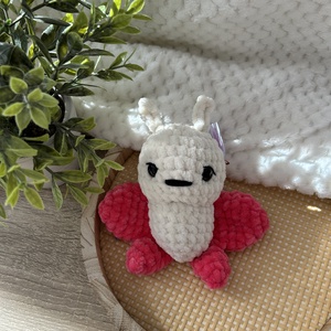 Horgolt pillangó ( sötétrózsaszín) - játék & sport - plüssállat & játékfigura - pillangó - Meska.hu