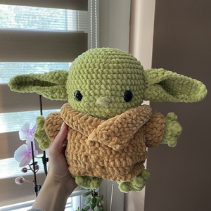 Horgolt plüss Yoda, Játék & Sport, Plüssállat & Játékfigura, Más figura, Horgolás, Varrás, MESKA