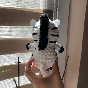 Horgolt plüss kicsi zebra - játék & sport - plüssállat & játékfigura - más figura - Meska.hu