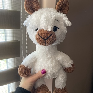 Horgolt plüss láma - Meska.hu