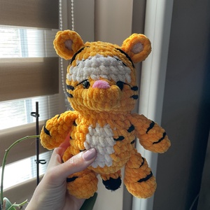 Horgolt plüss Tigris, Játék & Sport, Plüssállat & Játékfigura, Plüss mesefigurák, Horgolás, Varrás, MESKA