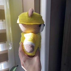 Horgolt plüss esőkabátos maci - játék & sport - plüssállat & játékfigura - maci - Meska.hu