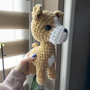 Horgolt plüss staffordshire bullterrier kutya, Játék & Sport, Plüssállat & Játékfigura, Kutya, Horgolás, Varrás, MESKA