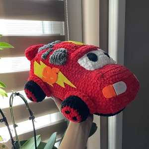 Horgolt plüss Villám McQueen - Meska.hu