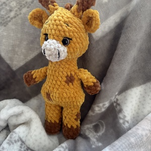 Horgolt Plüss Zsiráf - játék & sport - plüssállat & játékfigura - zsiráf - Meska.hu