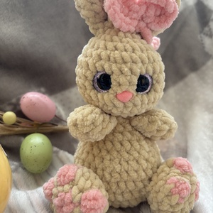 Horgolt Plüss Nyuszi, Játék & Sport, Plüssállat & Játékfigura, Nyuszi, Horgolás, MESKA