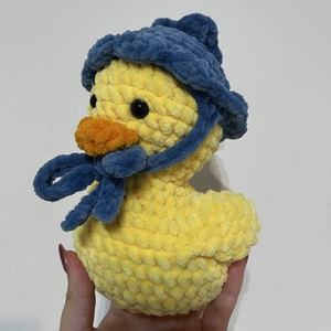 Horgolt csibe áfonya kalapban , Játék & Sport, Plüssállat & Játékfigura, Más figura, Horgolás, MESKA