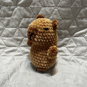 Horgolt Capybara plüss  - játék & sport - plüssállat & játékfigura - kapibara - Meska.hu