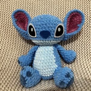 Horgolt stitch , Játék & Sport, Plüssállat & Játékfigura, Más figura, Horgolás, MESKA