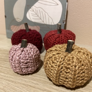 Horgolt dísztök - Meska.hu