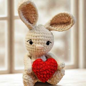 Puha Horgolt Nyuszi Szívvel - Meska.hu