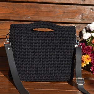 Horgolt táska - fekete - Meska.hu