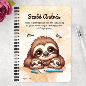 Személyre szabható - Cuki lajhár Apa és két gyereke mintás A5-ös füzet - otthon & életmód - papír, írószer - jegyzetfüzet & napló - Meska.hu