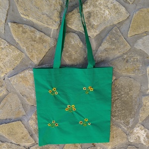 Kzzel himzett bevsárlótáska - Meska.hu