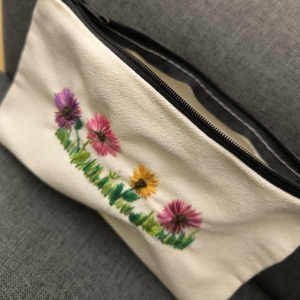 K�zzel hîmzett kozmetikai t�ska - táska & tok - neszesszer - Meska.hu