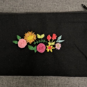 K�zzel hîmzett kozmetikai t�ska - táska & tok - neszesszer - Meska.hu