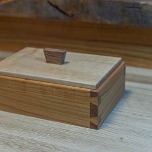 Cseresznyefa ékszerdoboz - ékszer - ékszertartó - ékszerdoboz - Meska.hu