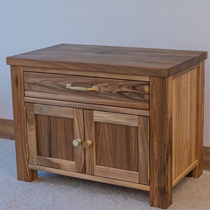 Diófa éjjeli szekrény - otthon & életmód - bútor - szekrény - Meska.hu