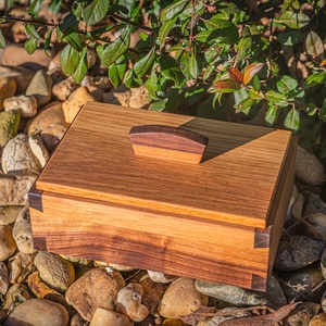 Fekete dió ékszerdoboz - ékszer - ékszertartó - ékszerdoboz - Meska.hu