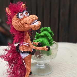 Istennő - játék & sport - plüssállat & játékfigura - ló - Meska.hu