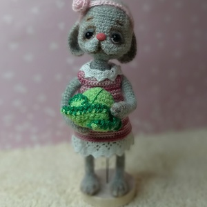 Nyúszi lany  káposztával., Játék & Sport, Plüssállat & Játékfigura, Nyuszi, Horgolás, MESKA