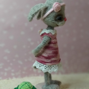 Nyúszi lany  káposztával. - játék & sport - plüssállat & játékfigura - nyuszi - Meska.hu